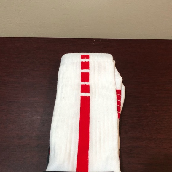 Nike Elite Basketball Socks, Crew, 1 Pair, Various Sizes - Picture 13 of 16